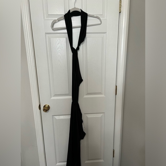 ILA Lily Dress in Black - Picture 5 of 11